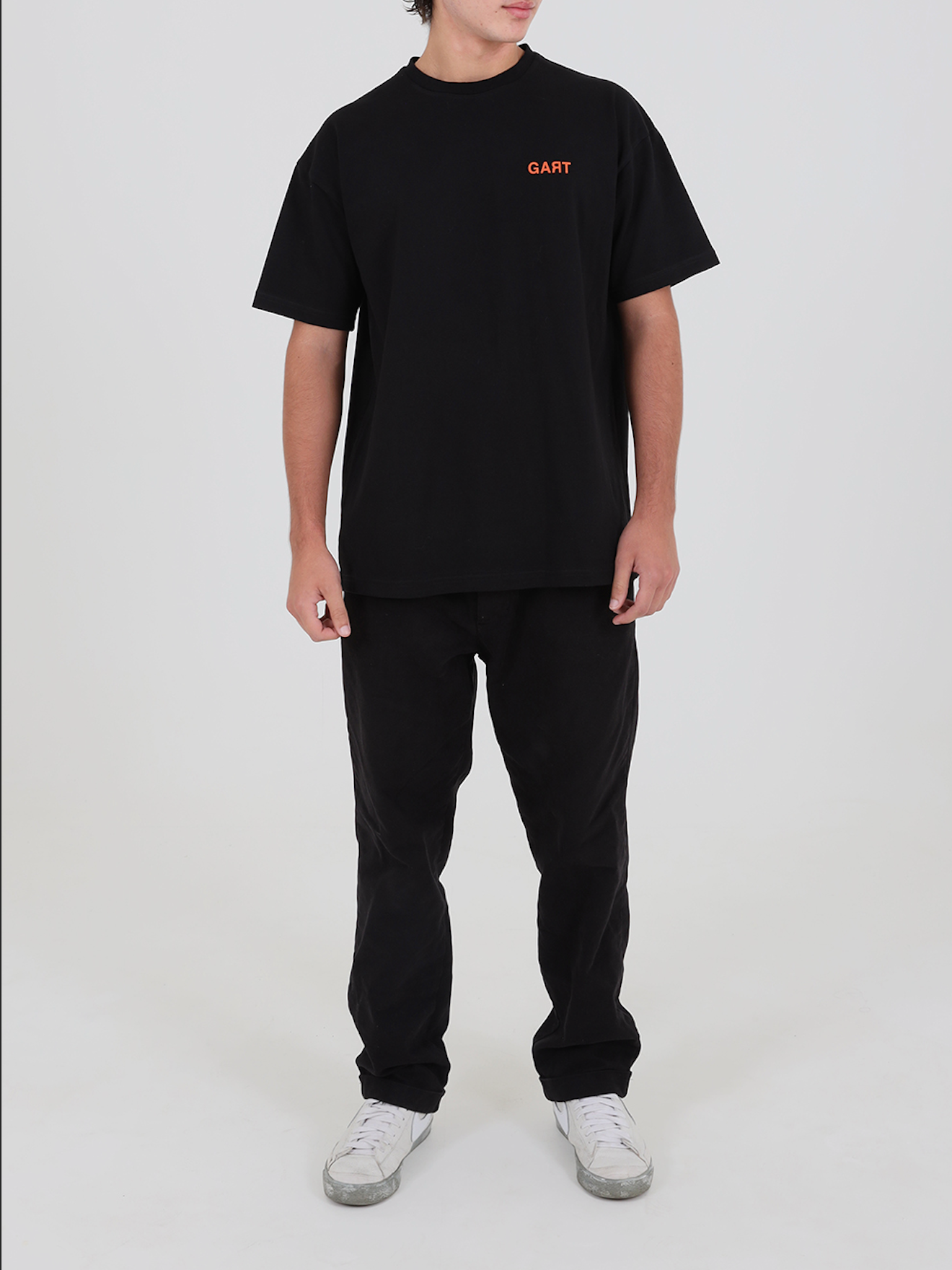 Signature T-Shirt - Black